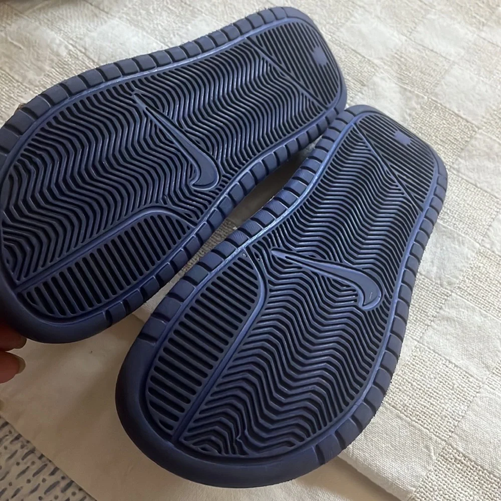 Nike slides - Picture 4 of 4